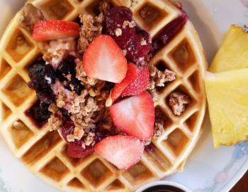 Sweet Brewnette in Madeira Beach