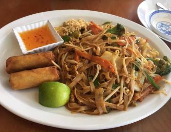 Thai Star Sushi Bar in Madeira Beach